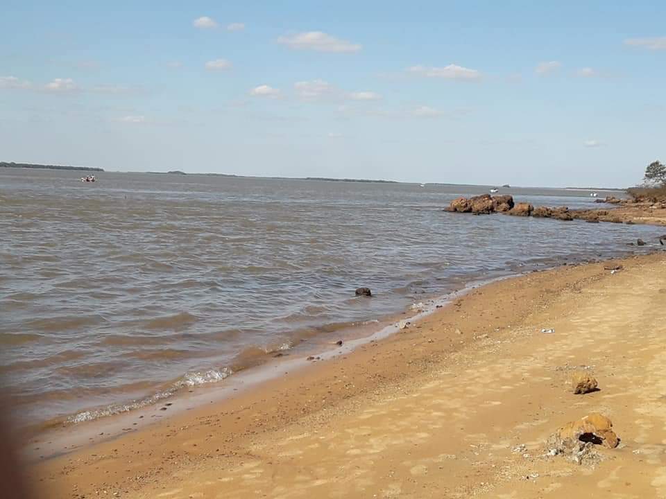 Alquiler temporario Casa sobre el Río Paraná en Ita Ibate Corrientes