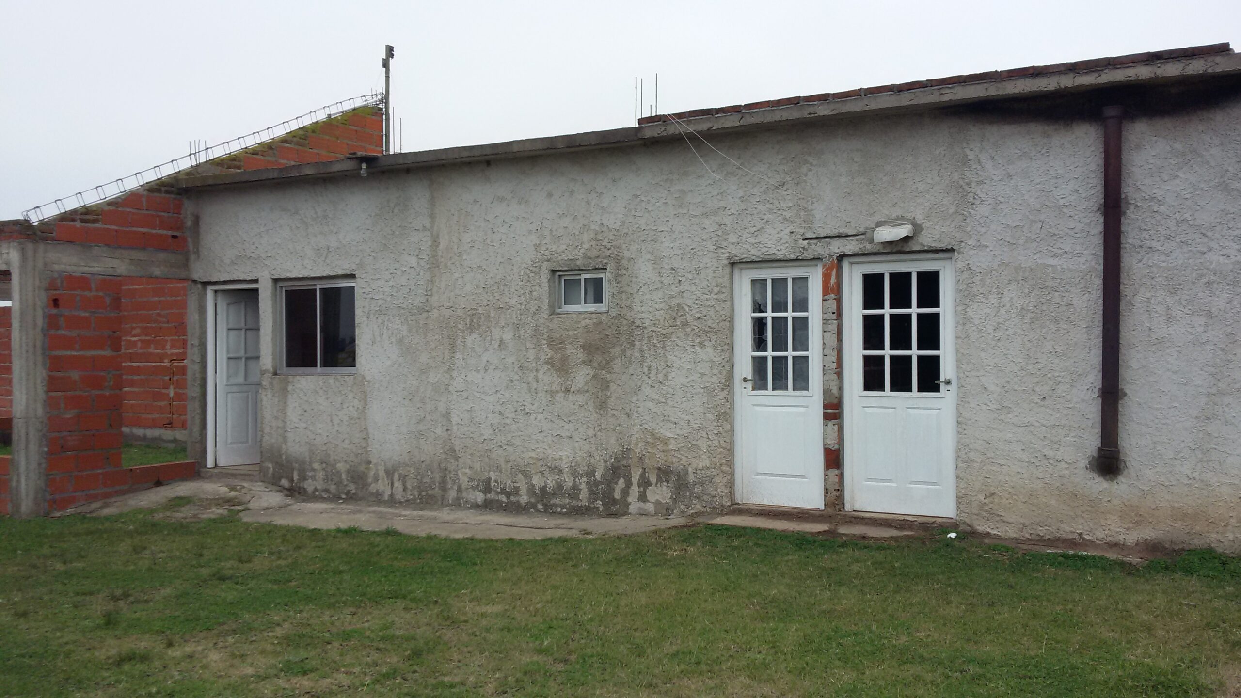 Feed Lot en Campo de 19 has con instalacion de engorde en Roque Perez