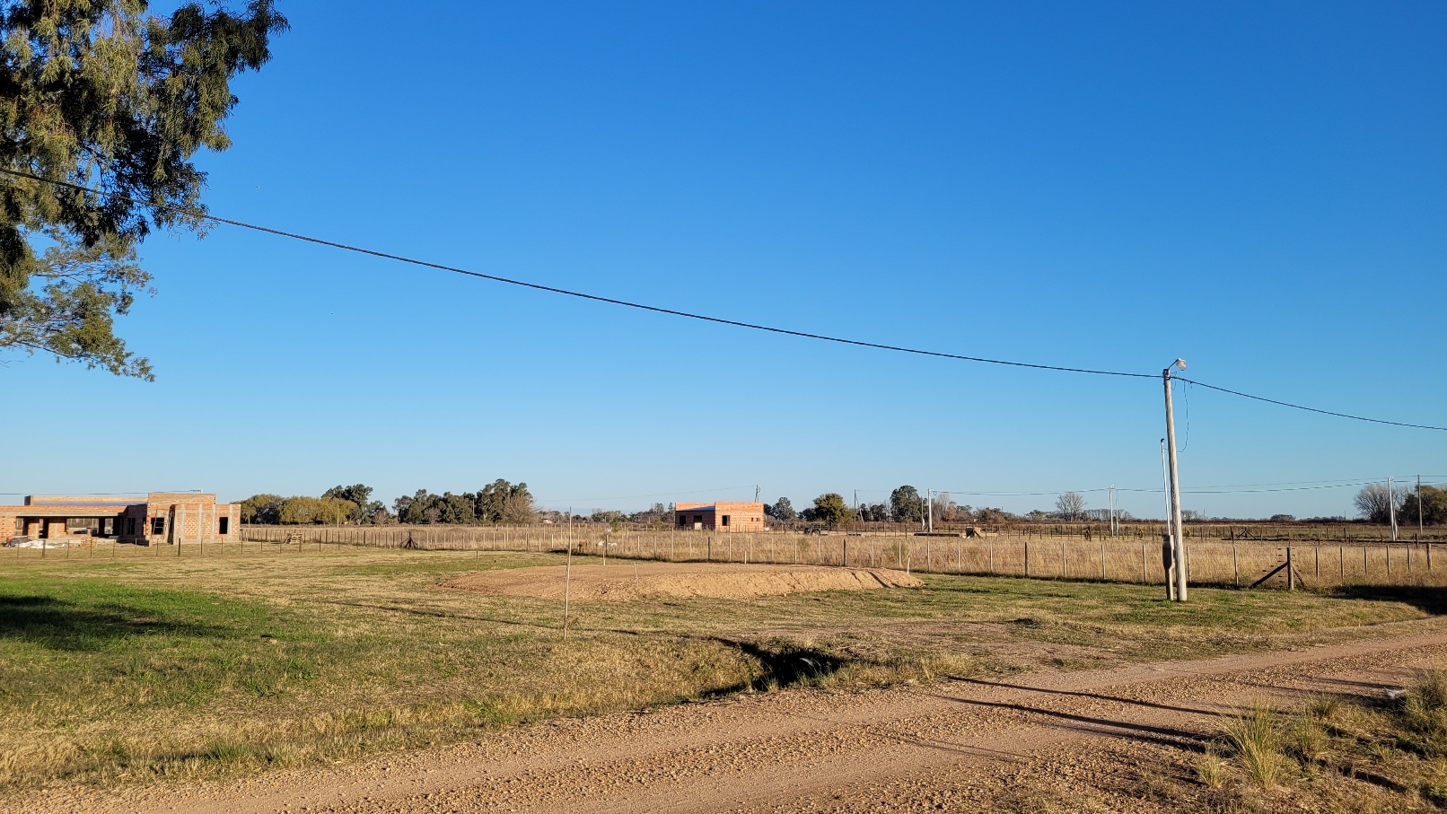 Lote De 2700 M2 En Chacras Del Labrador En Saladillo